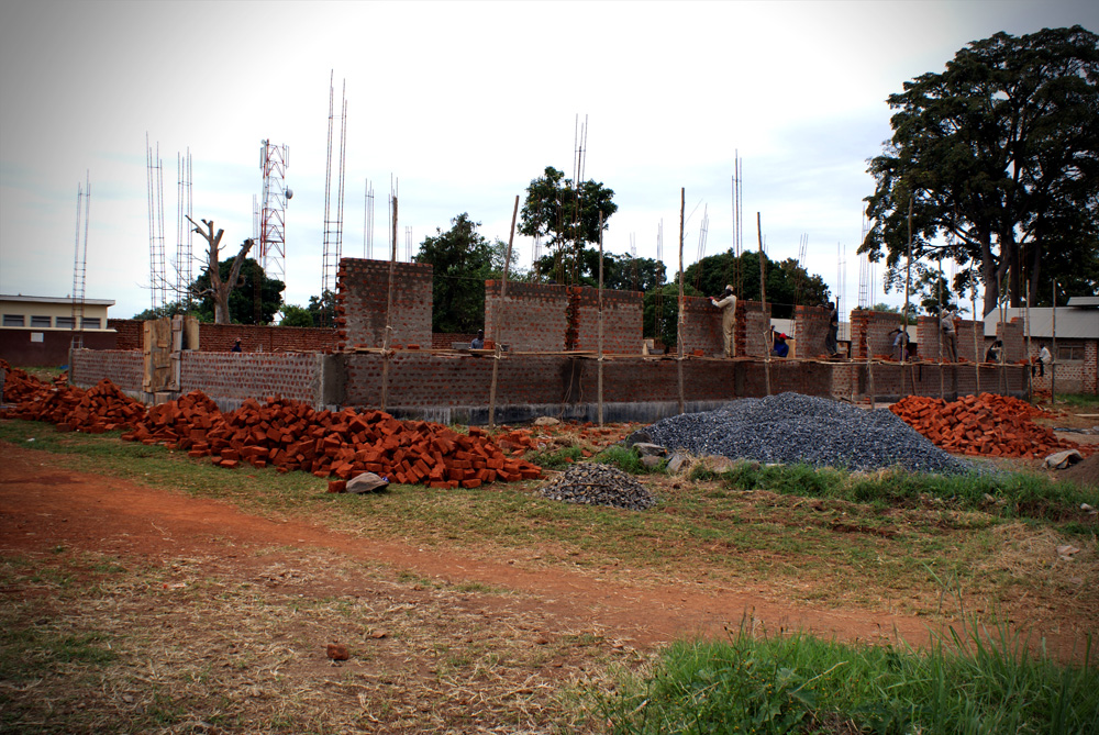 04-11-2009 Gulu High Dorm Progress 04-11-2009 Gulu High Dorm Progress